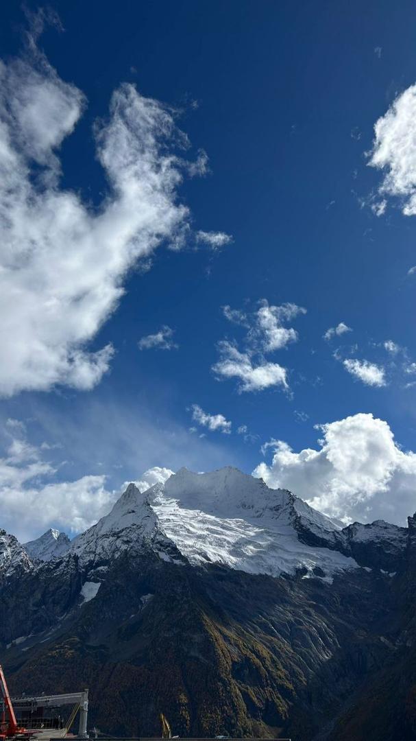 Amanauz Resort Домбай — горный курорт, апарт-отель Аманауз